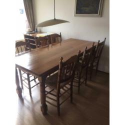 Eetkamer tafel met 6 stoelen antiek