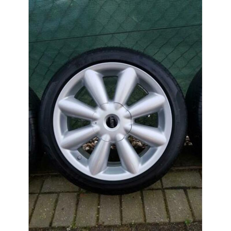 Te koop set mini Countryman velgen+banden 18 inch