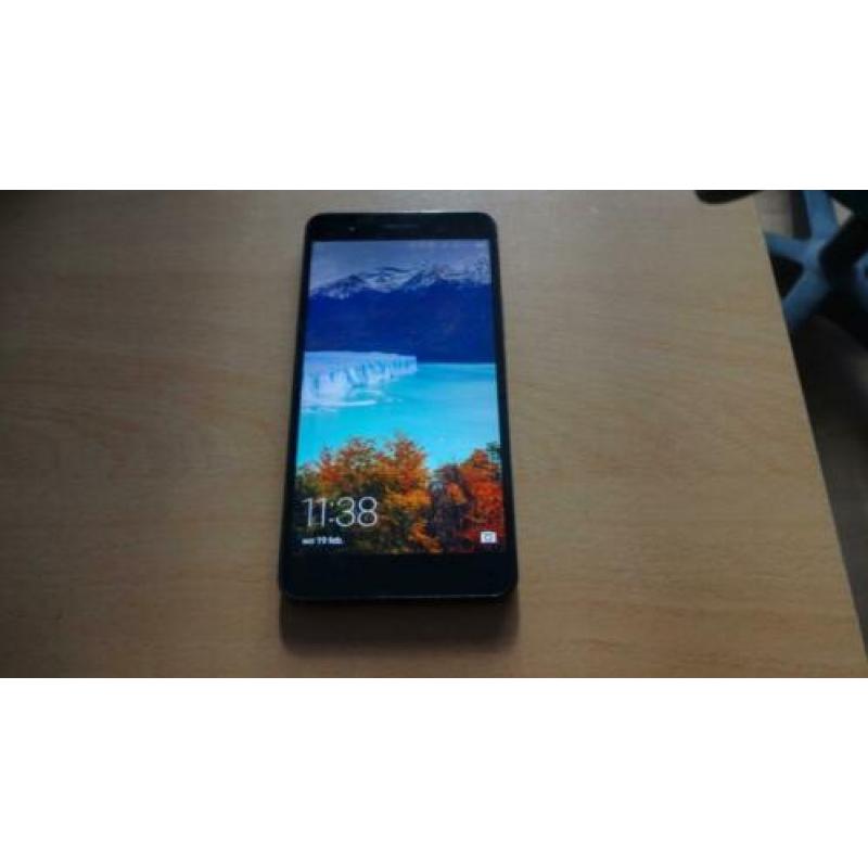 Huawei Honor 6 plus 32GB Groot scherm