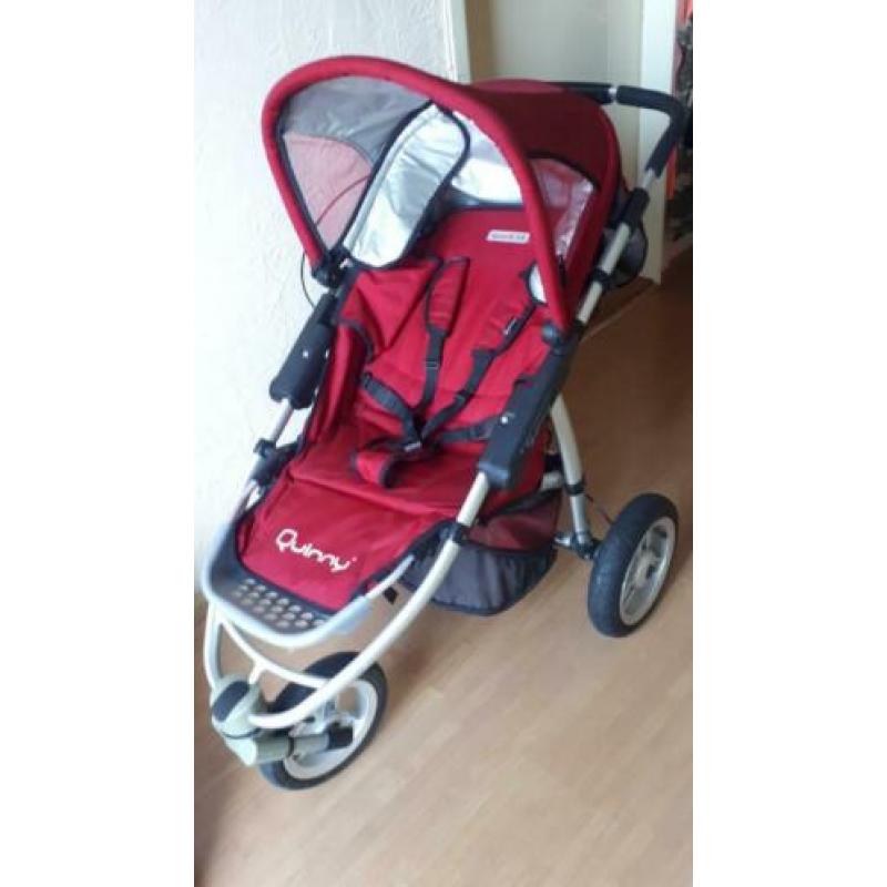 Wandelwagen quinny met veel accessoires