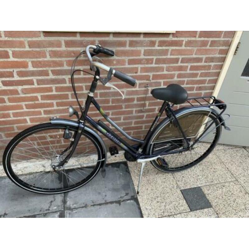 Nette damesfiets Gazelle 28inch.3 versnellingen