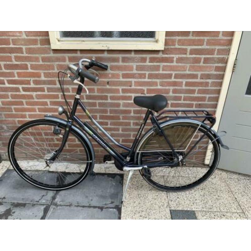 Nette damesfiets Gazelle 28inch.3 versnellingen