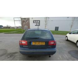 Volvo V40 1.8 Comfort / Automaat / Airco.