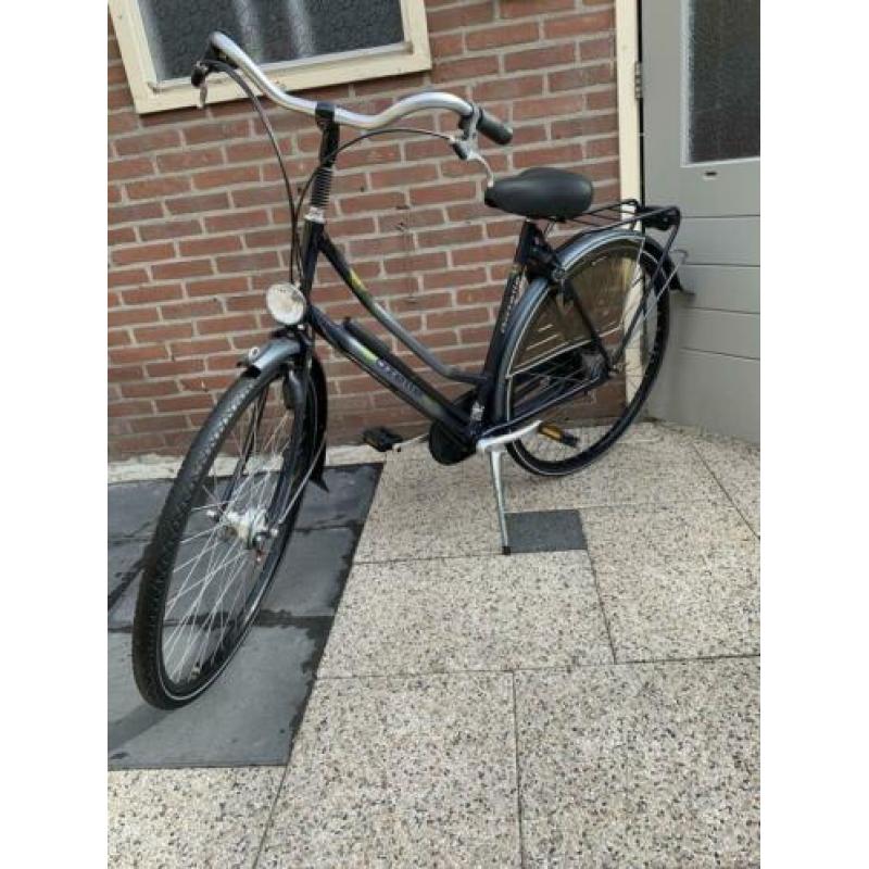 Nette damesfiets Gazelle 28inch.3 versnellingen