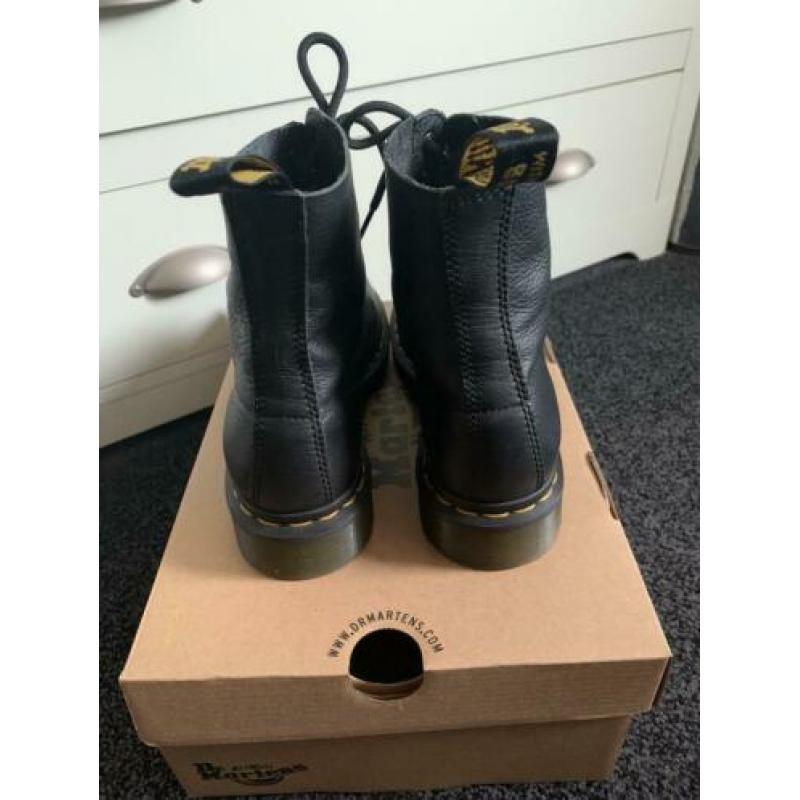 Dr Martens 1460 Pascal maat 38