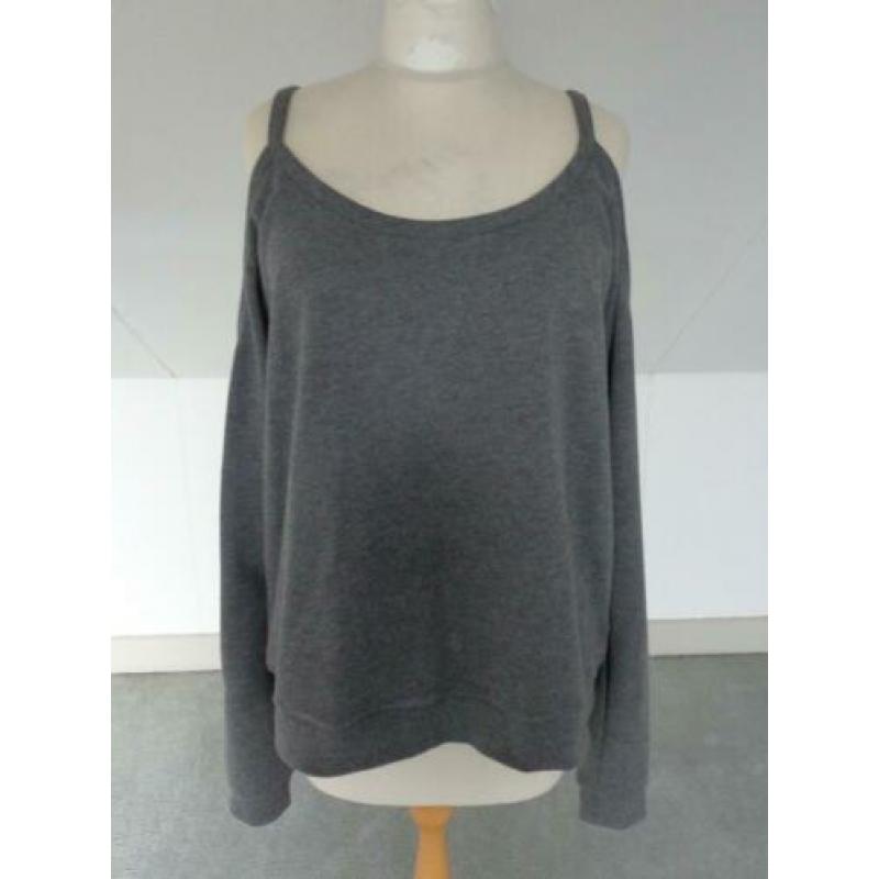 NELLY NLY TREND sweater mt. 34 open schouders