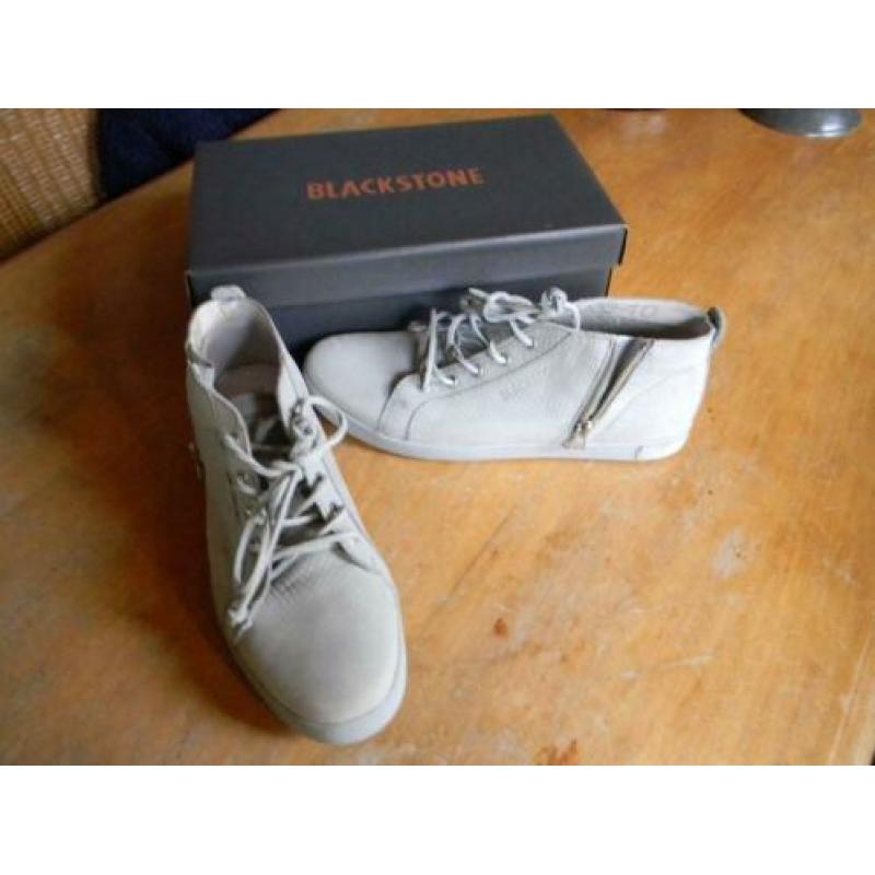 Hoge dames sneakers merk Blackstone maat 40 leer.