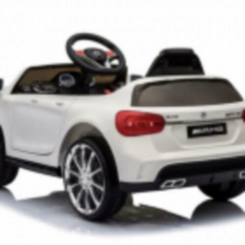 Mercedes GLA45 AMG 12 volt Kinderauto Speelgoedauto