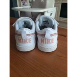 Nike sneakers (wit) maat 22