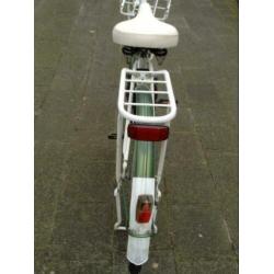 Omafiets met voorrek en mand,frame 53 cm 28,5 inch??