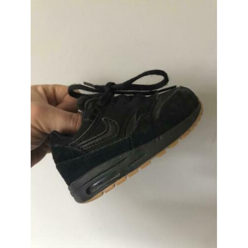 Nike air Max 1 TD black gumsole eu21