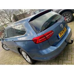 Volkswagen Passat Variant 1.6 TDI Highline AUTOMAAT ERGO 1e-