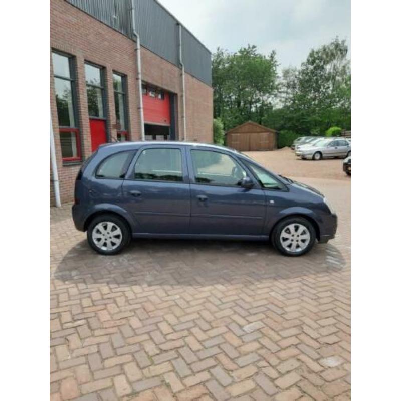 Opel Meriva 1.6-16V Temptation