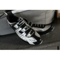 Moutainbike schoenen fietsschoenen maat 46