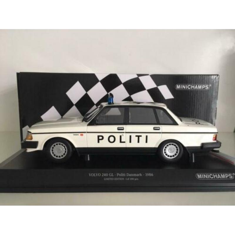 Volvo 240 GL Politie Denemarken 1986 1:18 (nieuw)