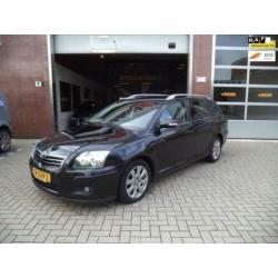 Toyota Avensis Wagon 1.8 VVTi Luna Business 1e Eigenaar NAVI