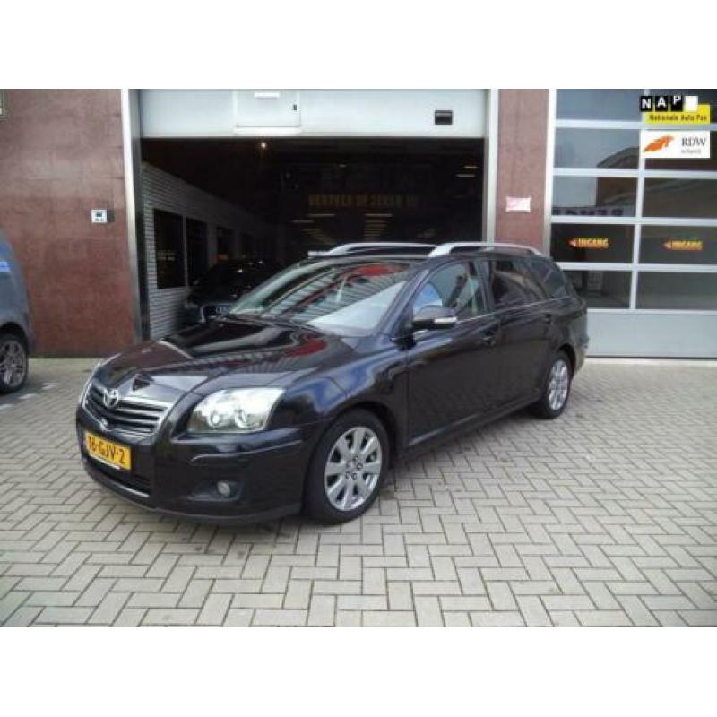 Toyota Avensis Wagon 1.8 VVTi Luna Business 1e Eigenaar NAVI