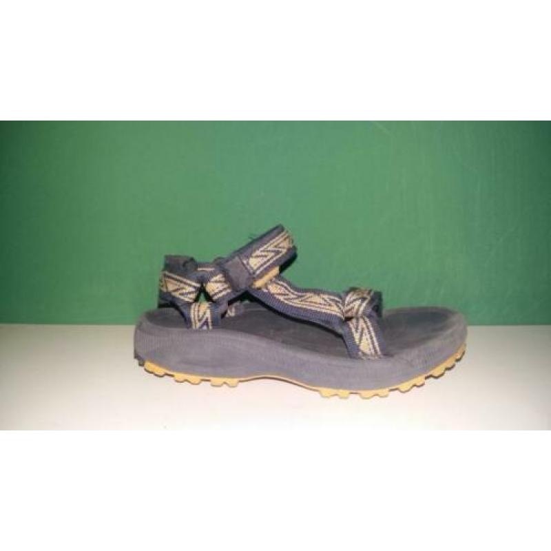 Teva sandalen blauw- geel maat 26