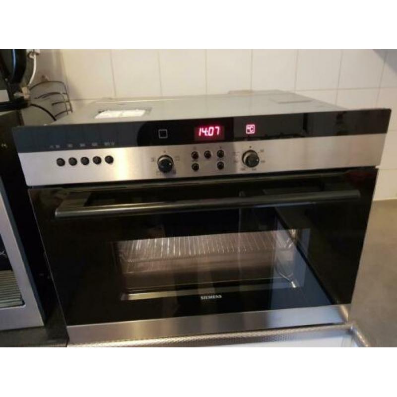 Mooie Bosch RVS inbouw oven met magnetron functie te koop