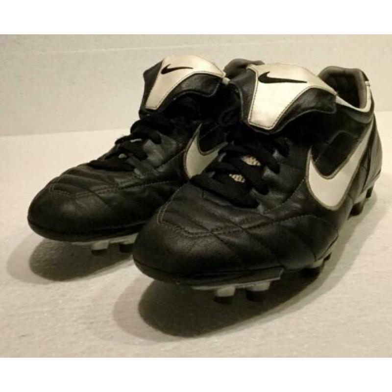 Nike, voetbalschoenen, maat 44,5