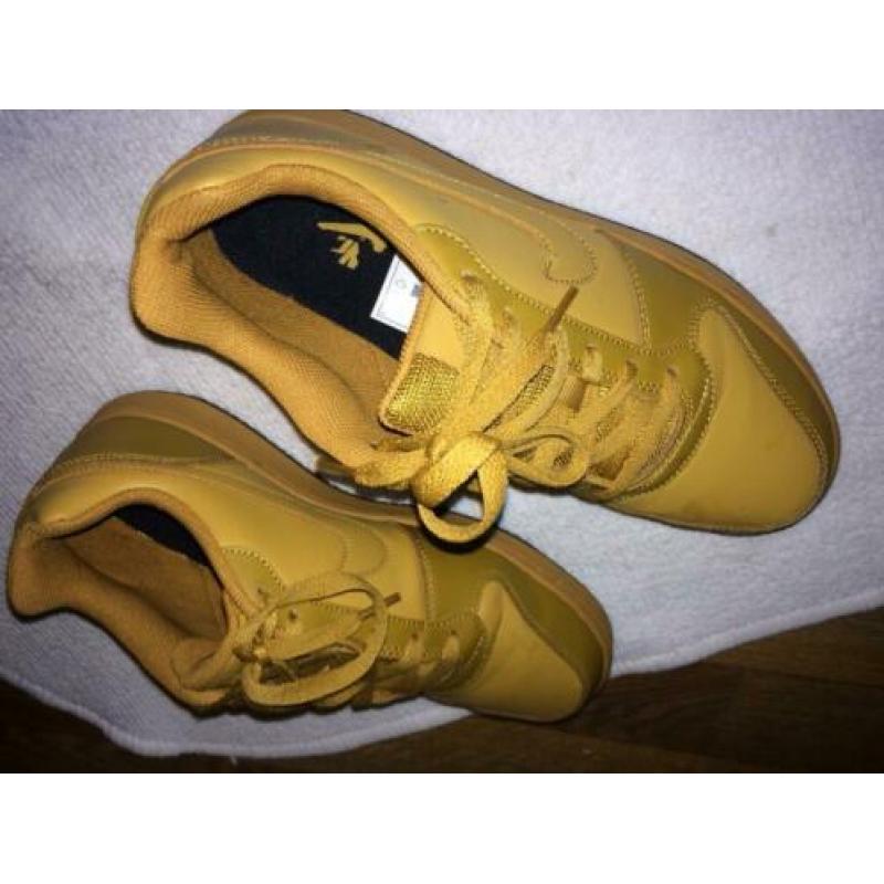 Nike Gold