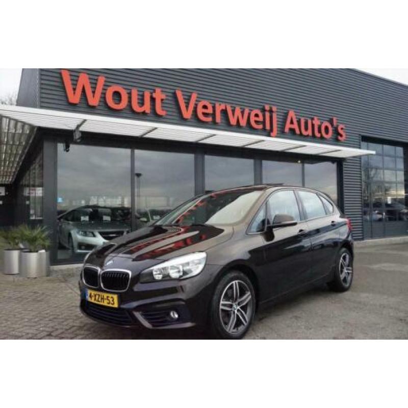 BMW 2-Serie Active Tourer (f45) 218i Panodak / Leder / Navi