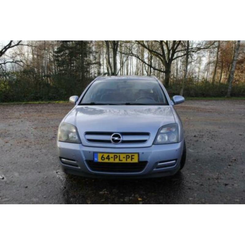 Opel Signum 2.2 16V AUT 2004 Grijs