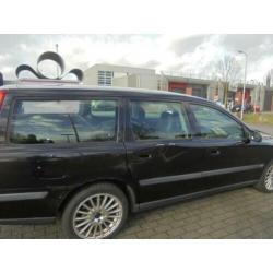 Volvo V70 T5