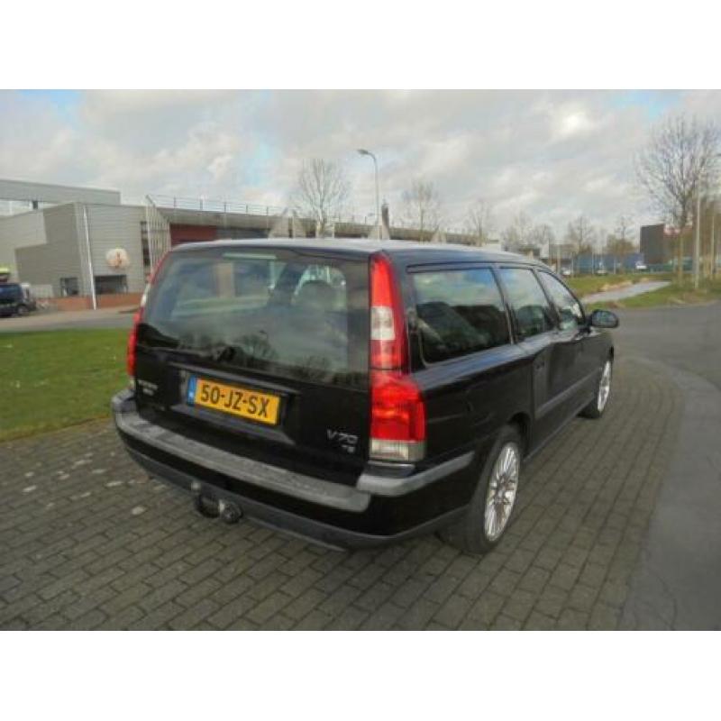 Volvo V70 T5