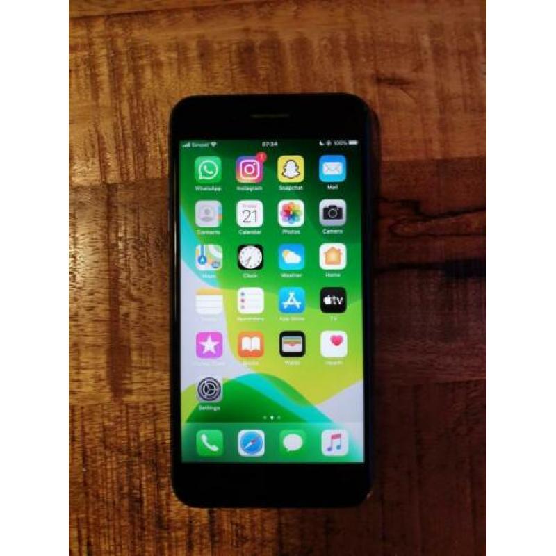 Apple iPhone 8 Plus 64GB