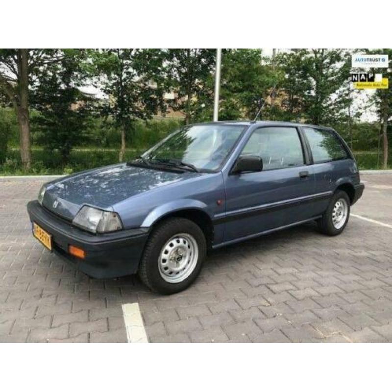 Honda Civic 1.5 GL AUTOMAAT YOUNGTIMER! €120,- WB PER JAAR!