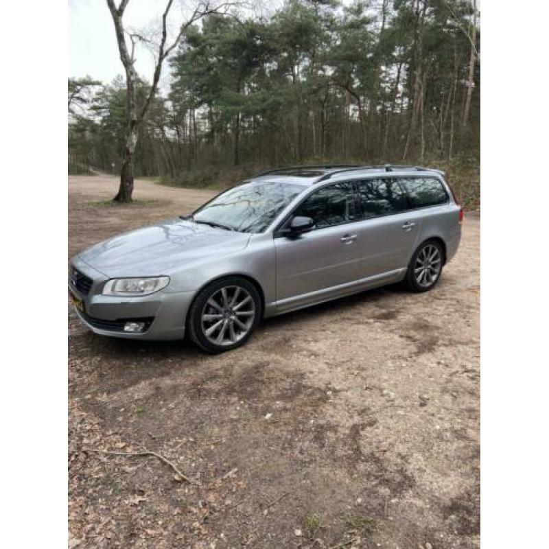 Volvo V70 D4 133KW 2014 Grijs