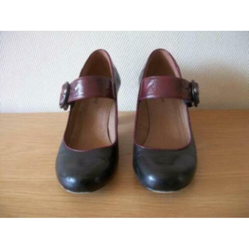 Pumps met Hakje en Gesp - Graceland 36 - Zwart Bordo - zgan