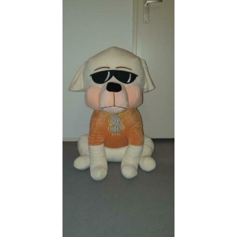 Grote knuffel hond