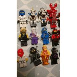 21 lego ninja poppetjes partij plus onderdelen