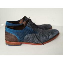 Floris van Bommel schoenen mt 8,5 / 42,5