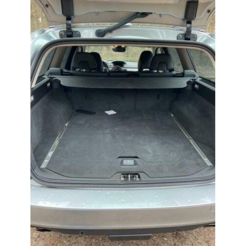 Volvo V70 D4 133KW 2014 Grijs