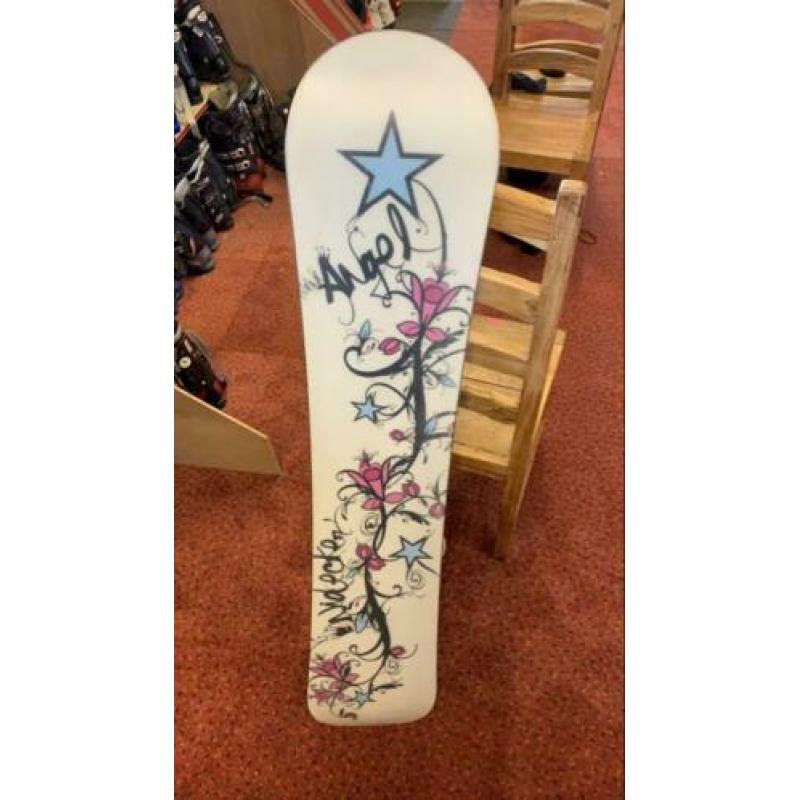 Dames Snowboard Nidecker 139cm incl bindingen