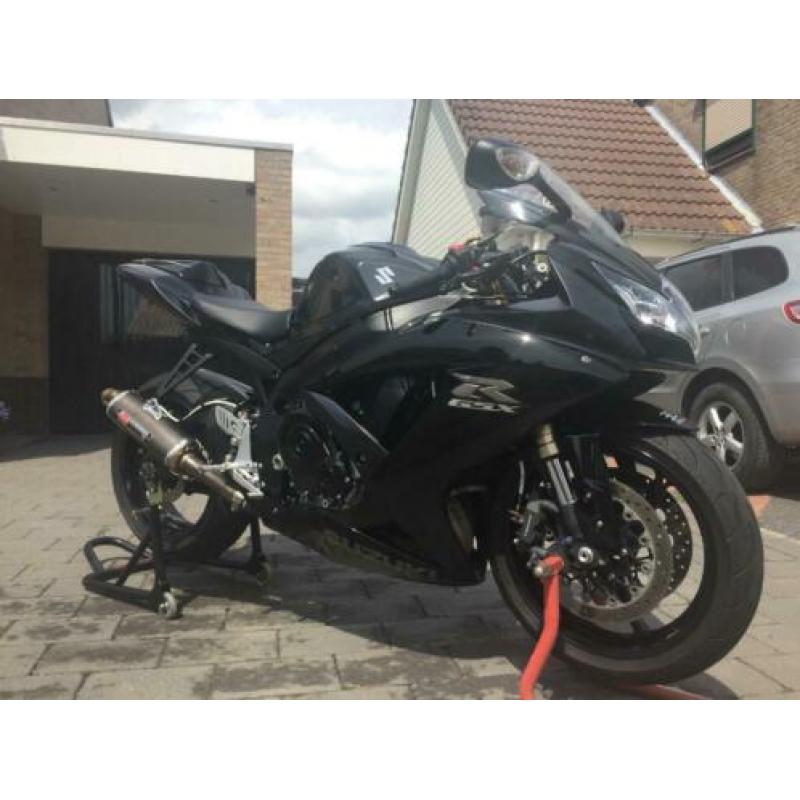 Suzuki GSX-R 600 K8 Yoshimura