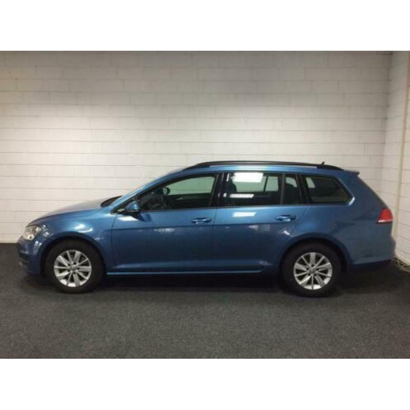 Volkswagen GOLF 1.6TDI Variant Comfortline Bluemotion