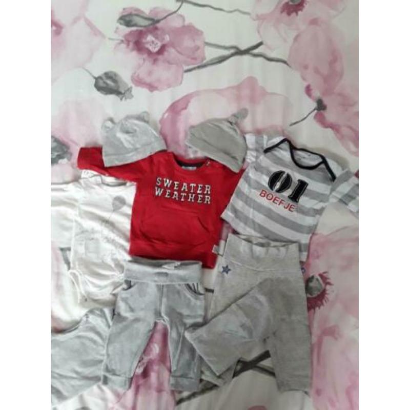 Setje Mix and match van Feetje, H&M en Prenatal mt 62-68