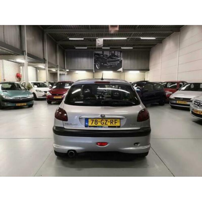 Peugeot 206 2.0-16V GTI NAP|LANGEAPK|AIRCO|H-LEER|TOPSTAAT!