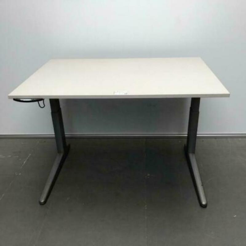 Ahrend Essa elektrisch instelbaar bureau 120x80 grijs blad