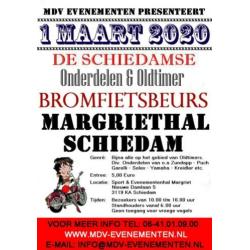 a.s. zondag beurs Schiedam div. bromfiets onderdelen te koop