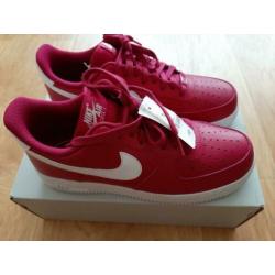 Nike sneaker maat 10 /42