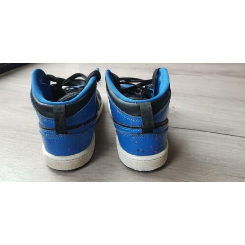 Nike Jordan, amper aangehad