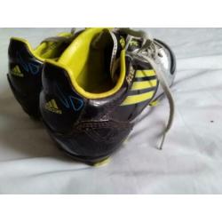 ADIDAS voetbalschoenen 36,5