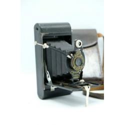 Antieke kodak no 2 folding autographic brownie camera