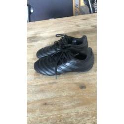 Voetbalschoenen maat32 Adidas