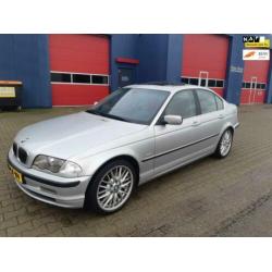 BMW 3-serie 330d Executive Super netjes